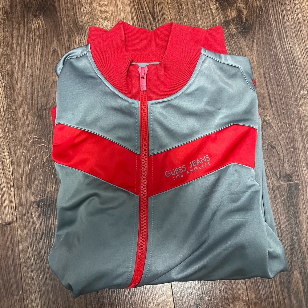 Guess Zip Up